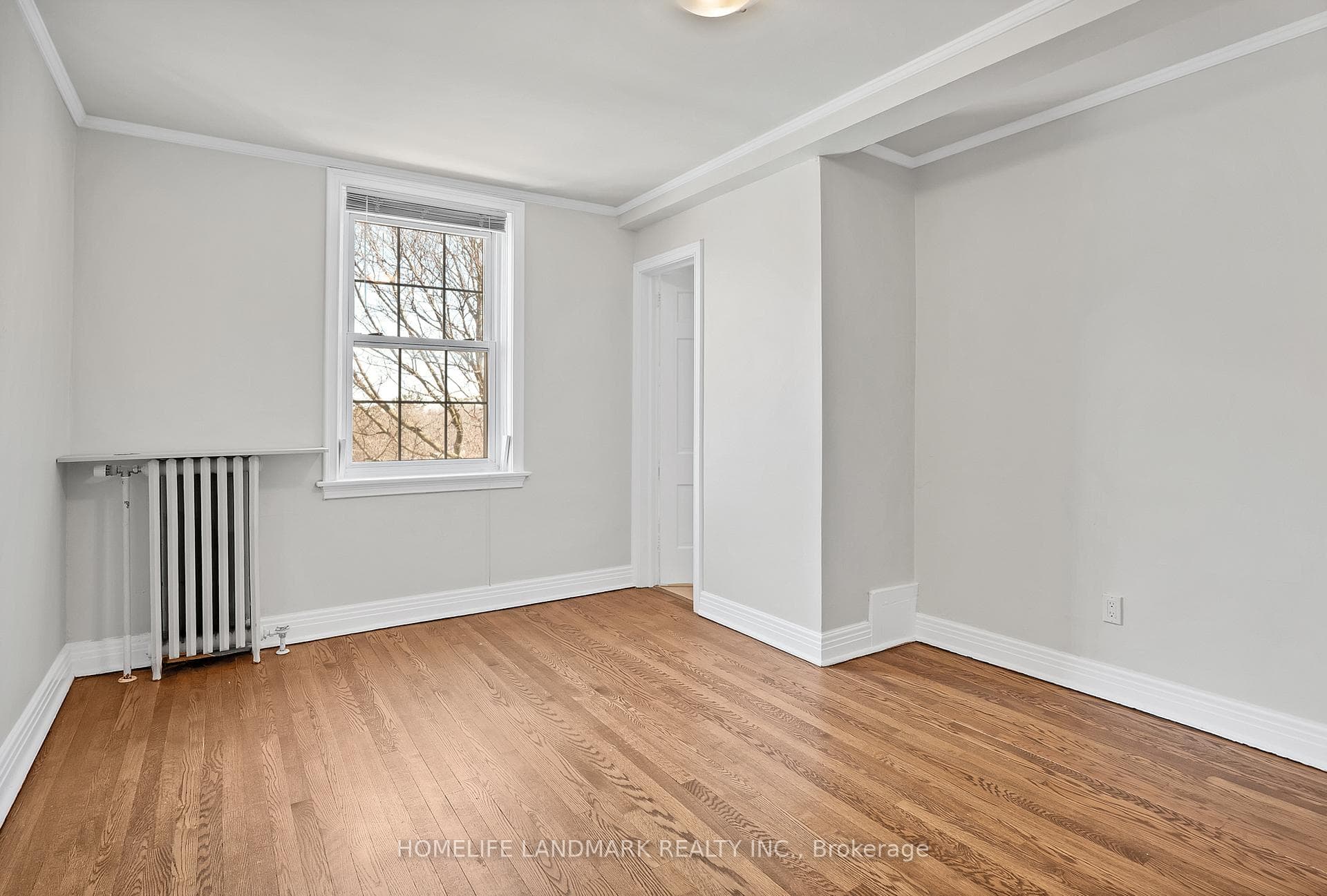 697 Eglinton Avenue Unit 407 photo 25