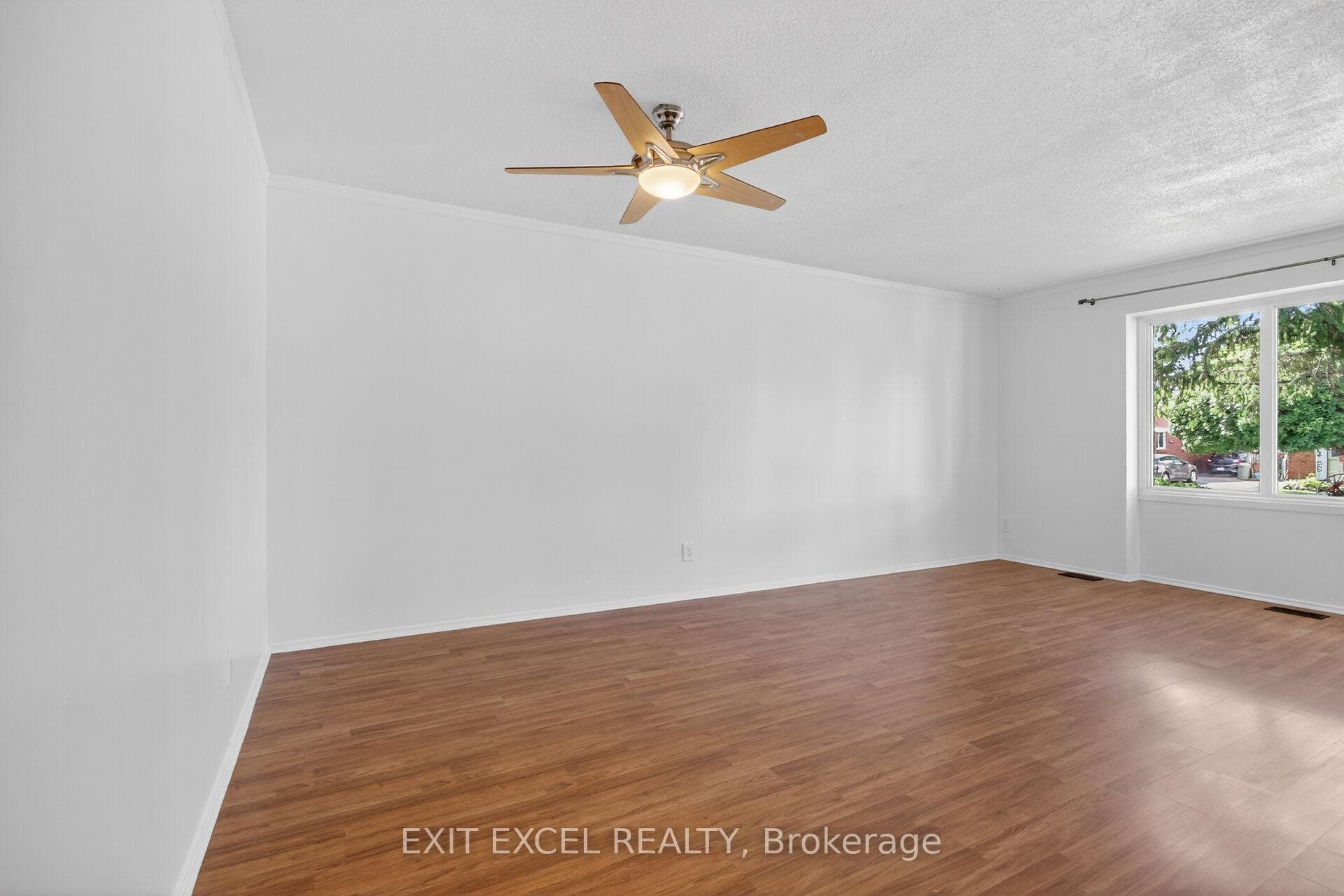 283 McElroy Drive photo 7