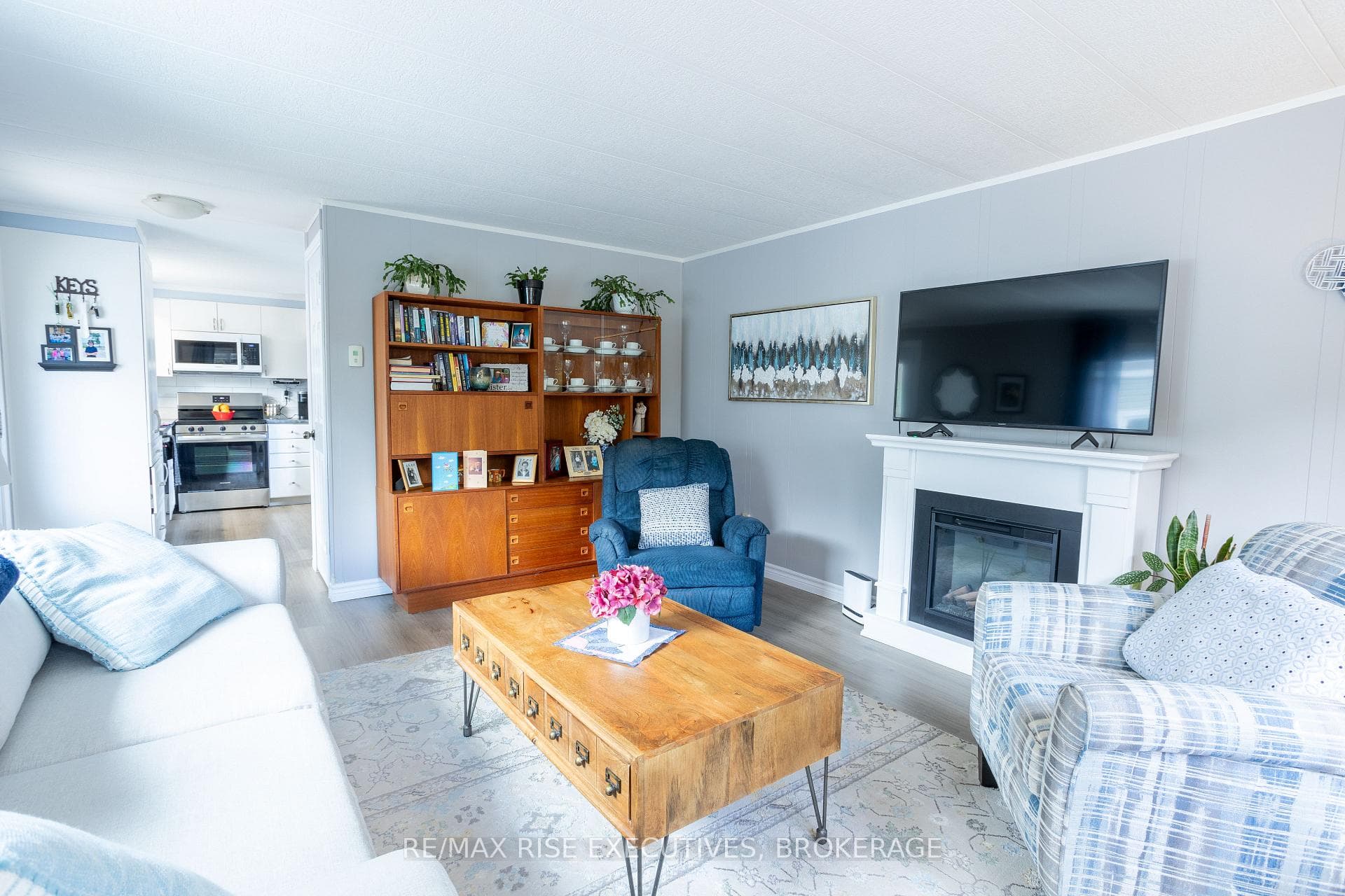 21 Powley Garden Drive photo 4