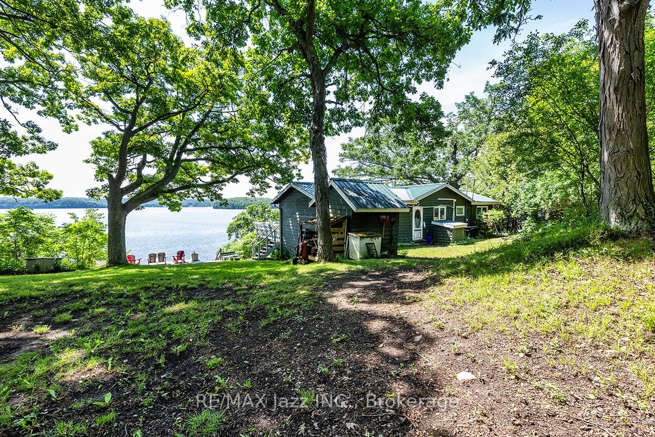 82 Cow Island photo 23