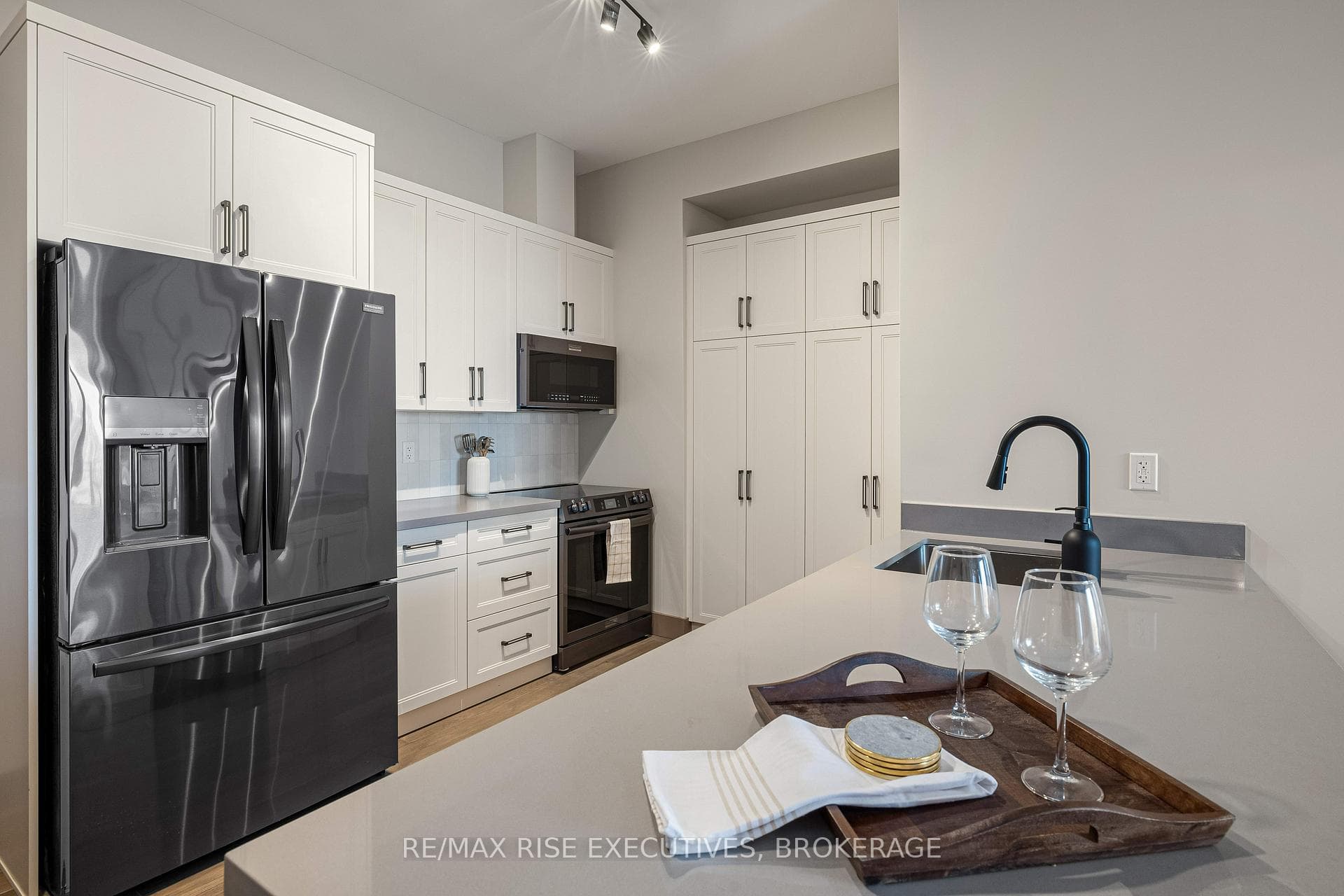 2274 Princess Street Unit 245 photo 4