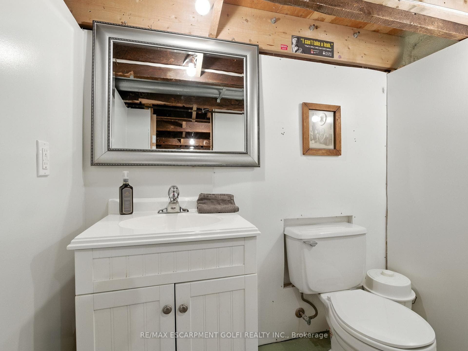284 Cumberland Avenue photo 35