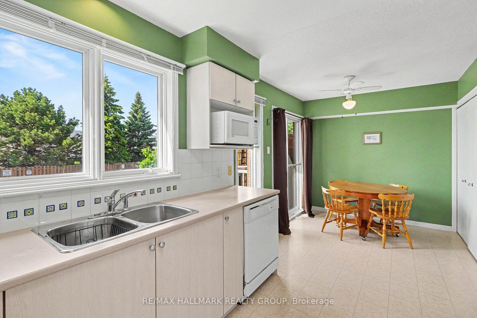 4429 Harper Avenue photo 11
