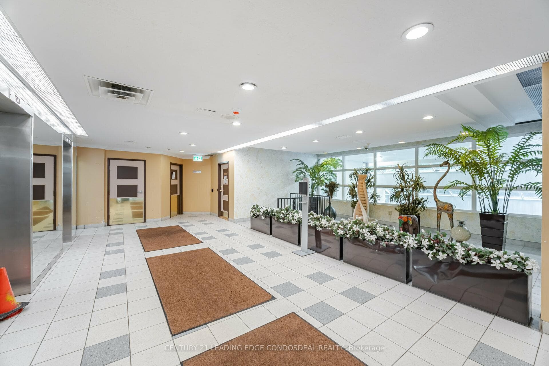 3050 Ellesmere Road Unit 208 photo 5