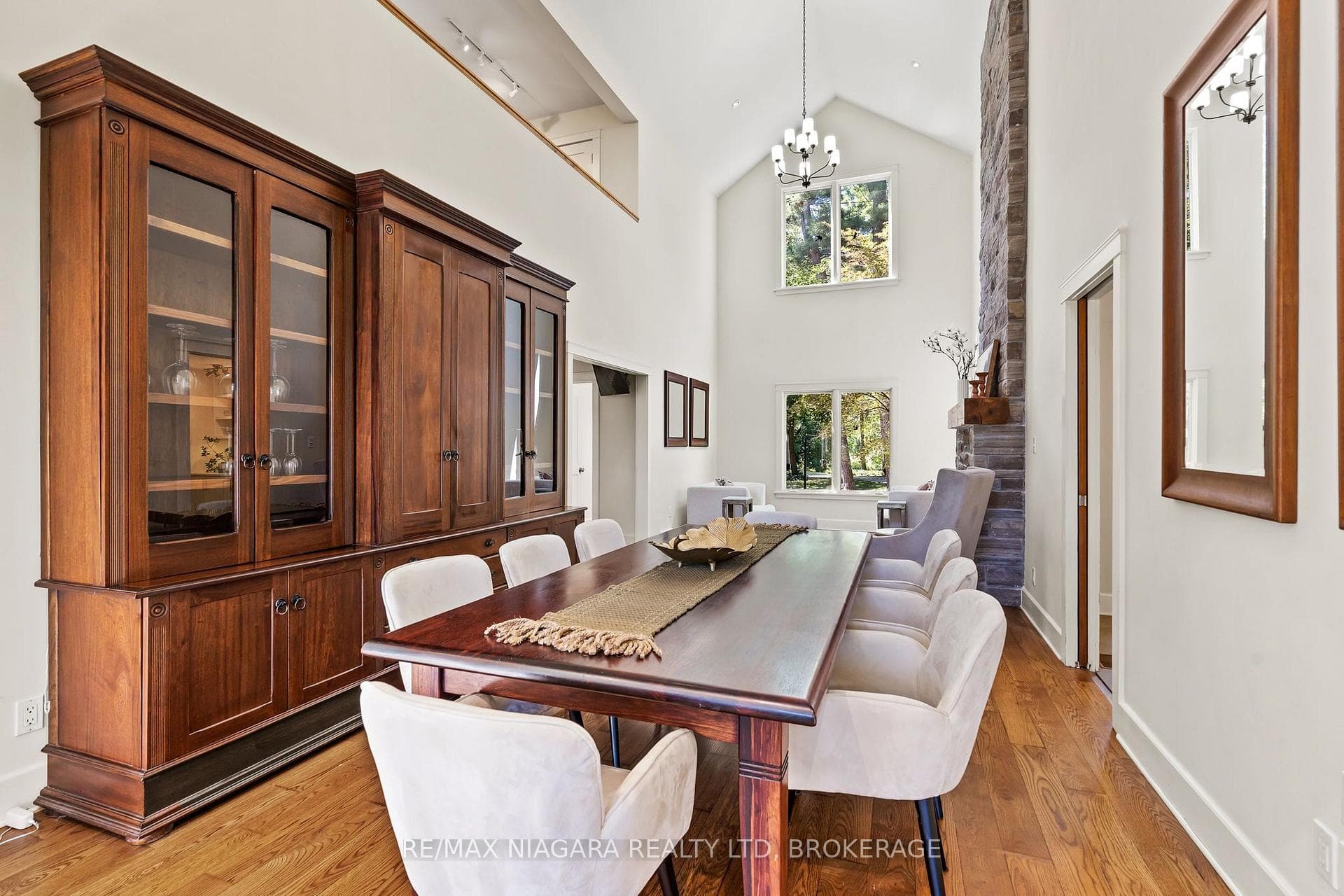 429 Ridge Road photo 17