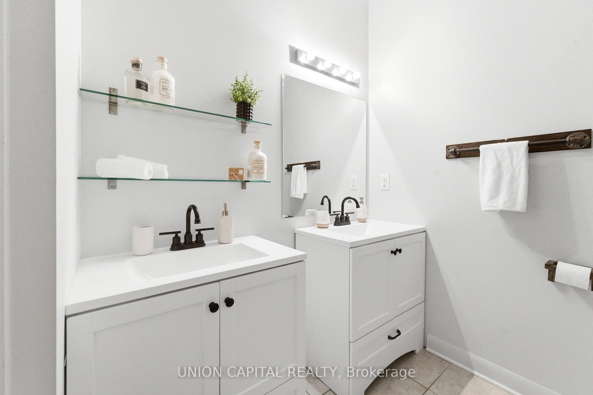 525 Wilson Avenue Unit 147 photo 22