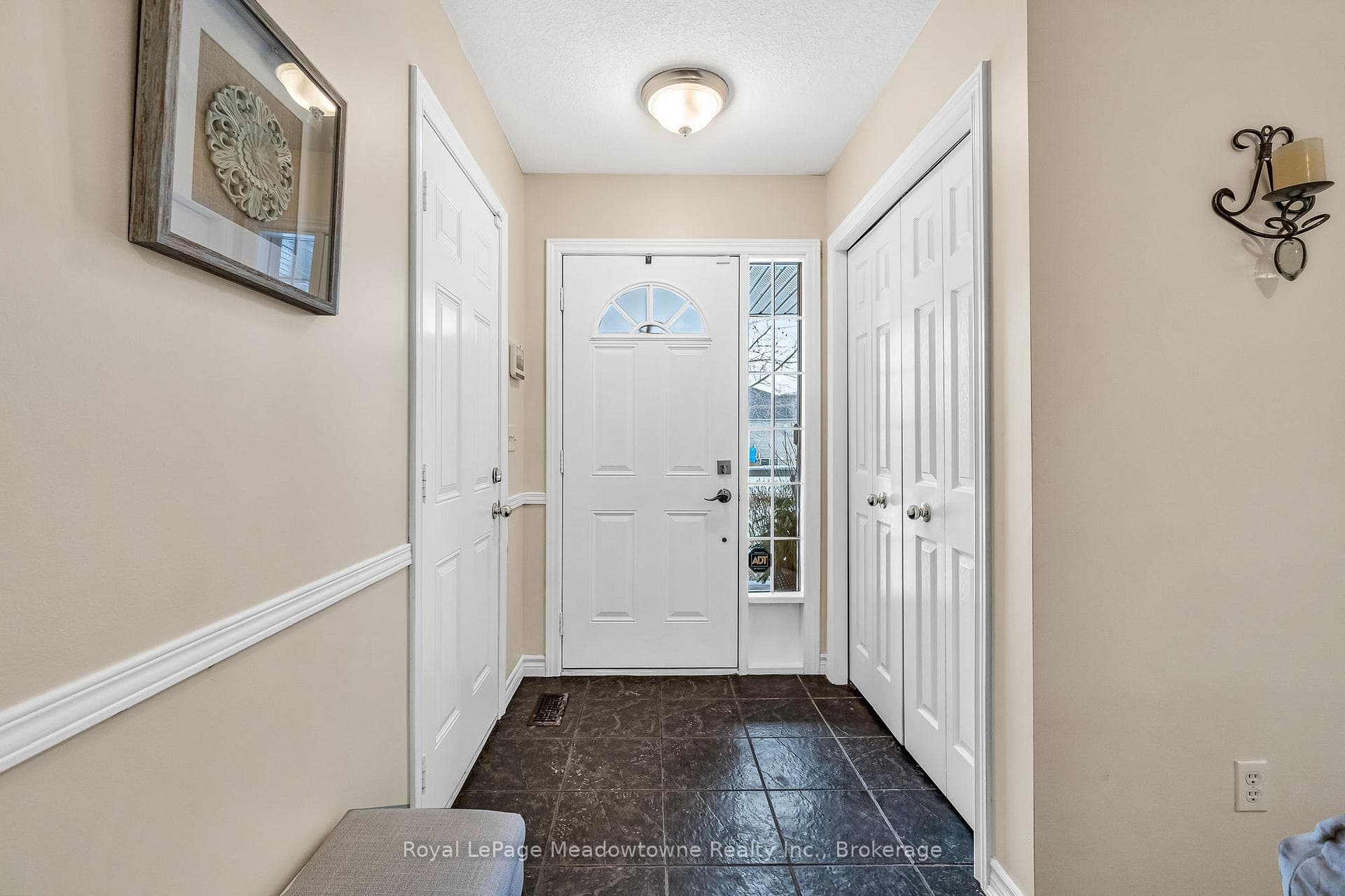 14 Atto Drive photo 4