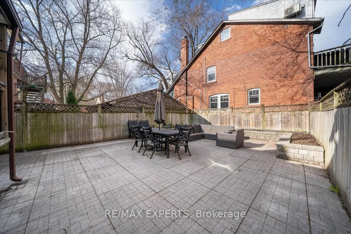 42 Atlas Avenue photo 20