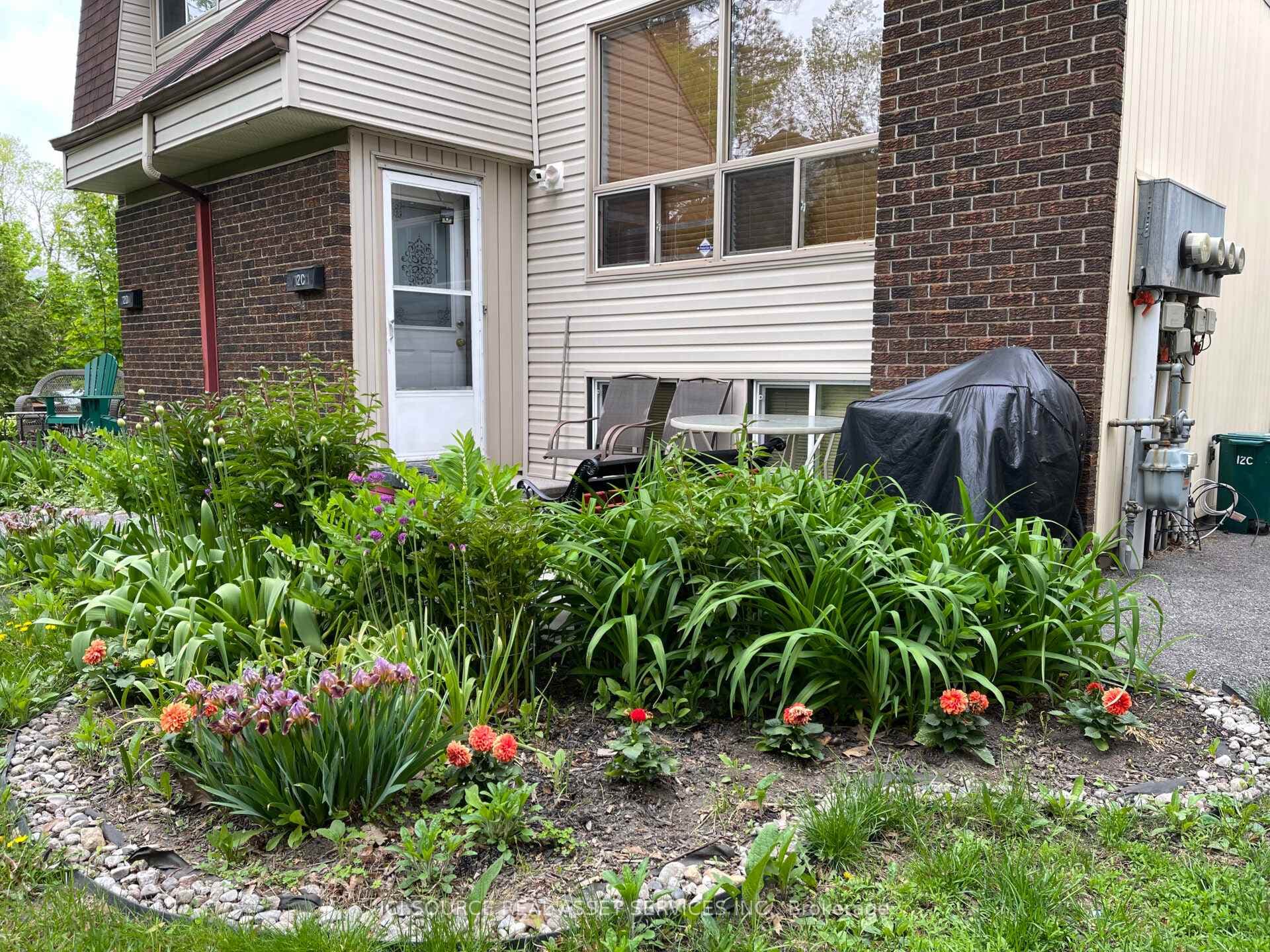 12C Sonnet Crescent photo 22