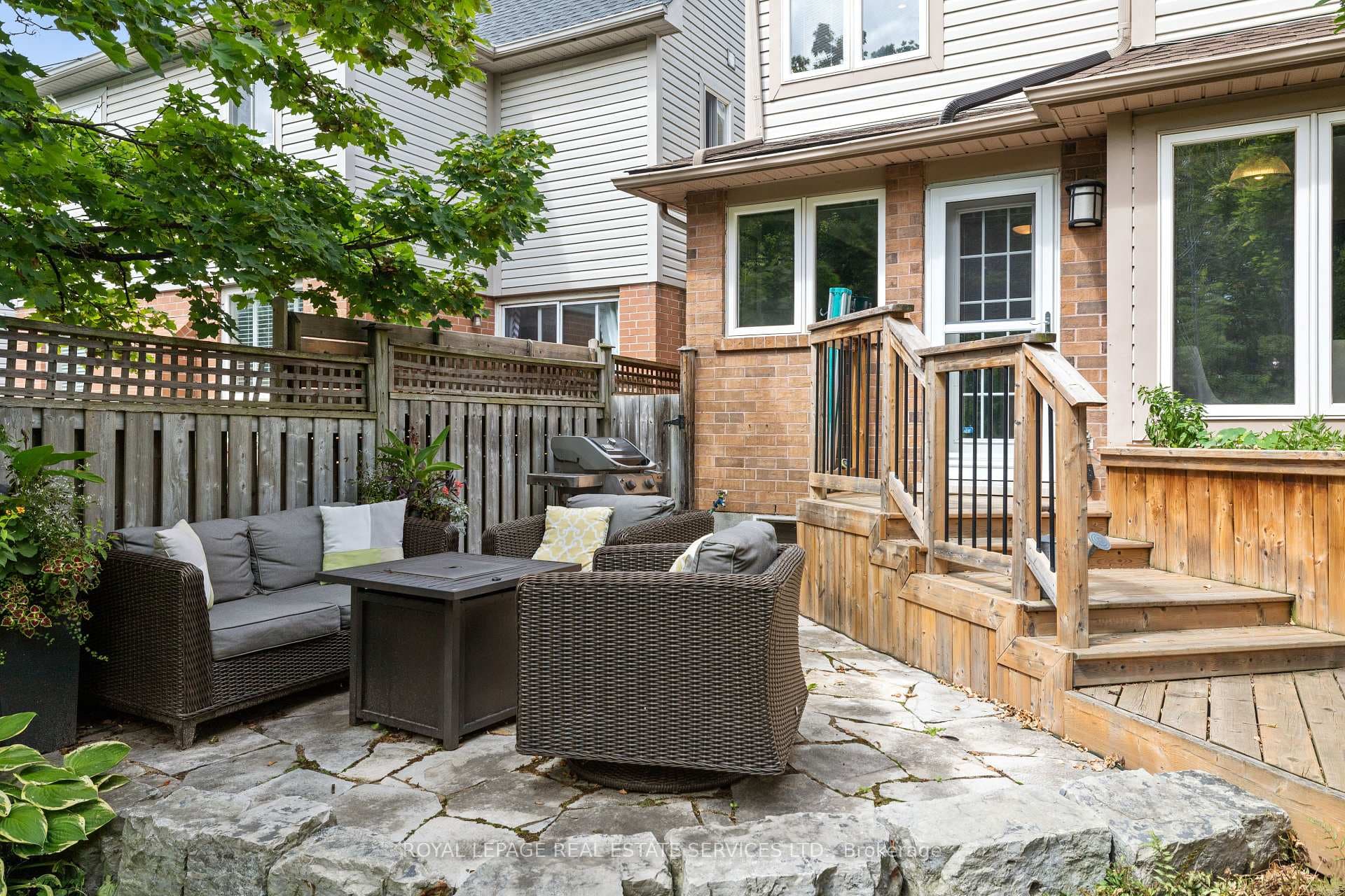 5186 Ravine Crescent photo 26