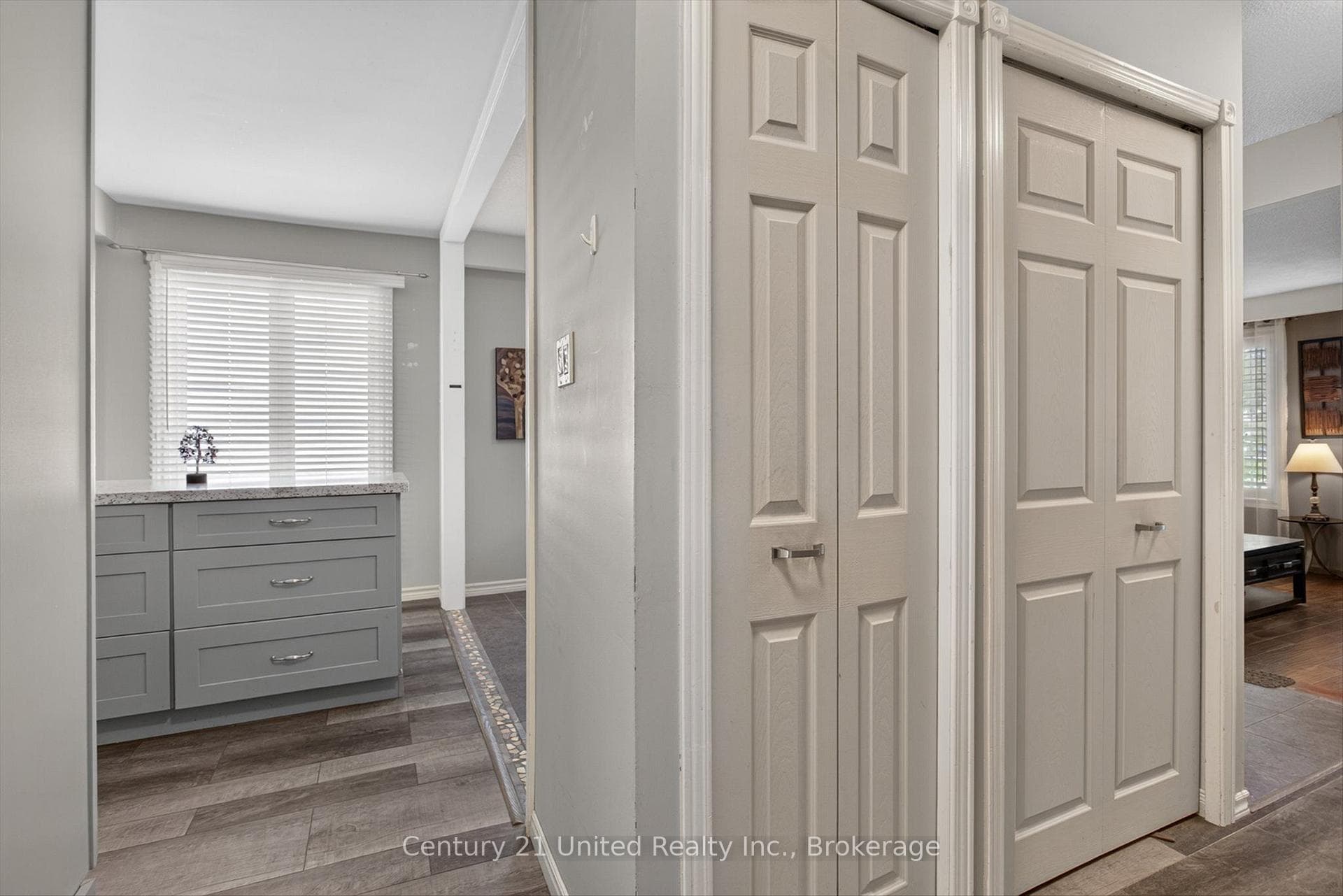 2121 Meadowview Road photo 32