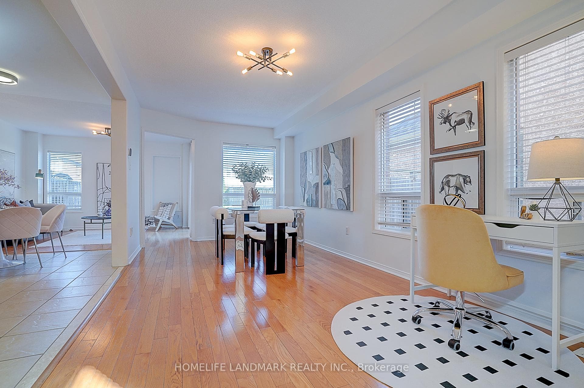 21 Raintree Drive photo 4