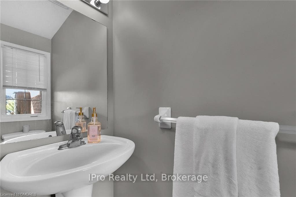 101 GOSLING GARDENS N/A photo 9