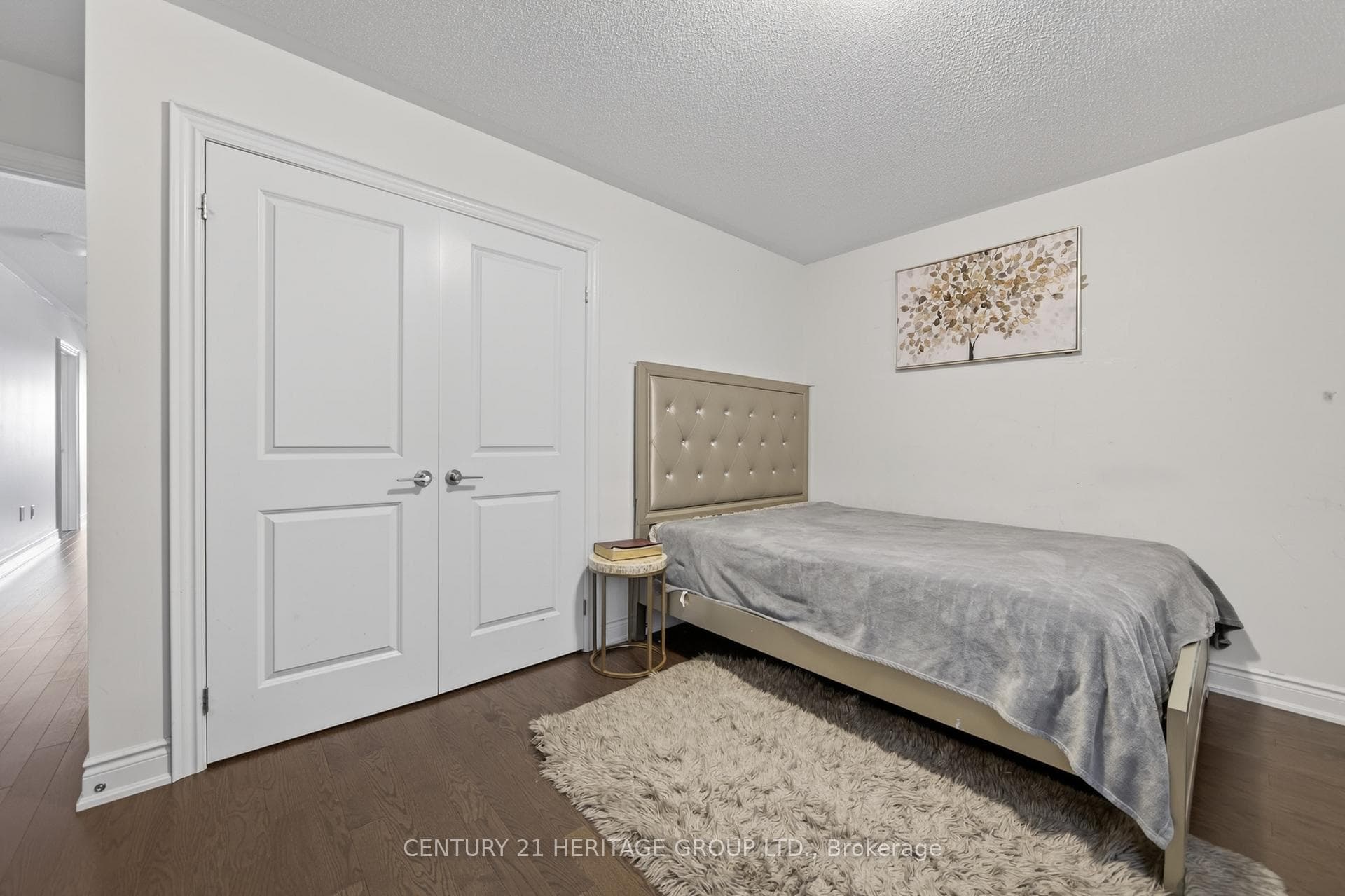 77 Montrose Boulevard photo 24
