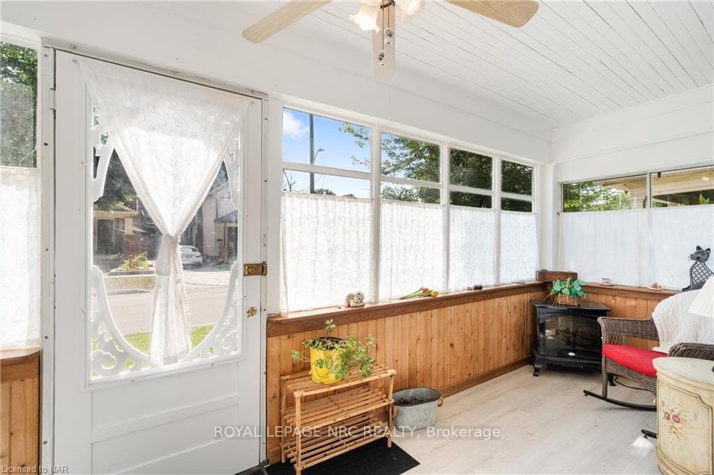 Enclosed porch