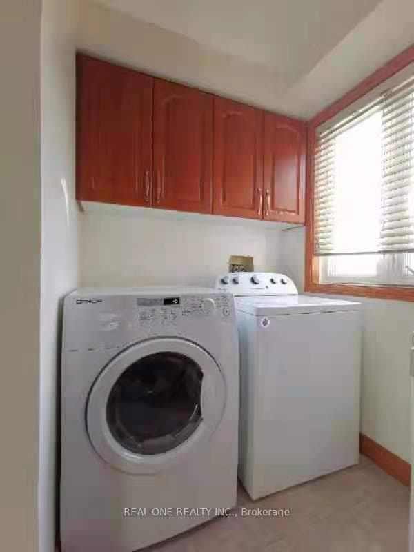 280 Terrace Drive Unit E.Main photo 5