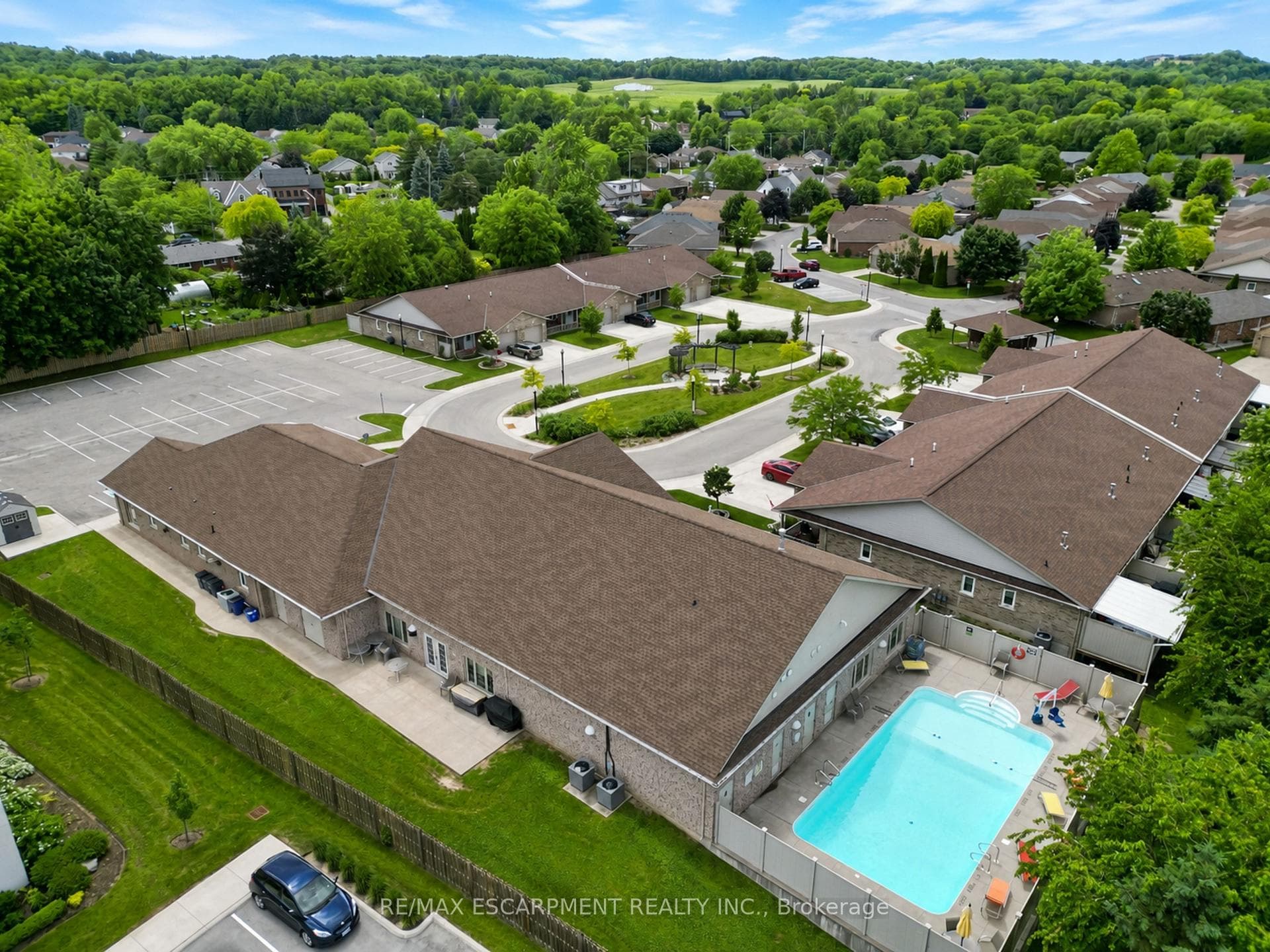 3900 Sunset Lane photo 4