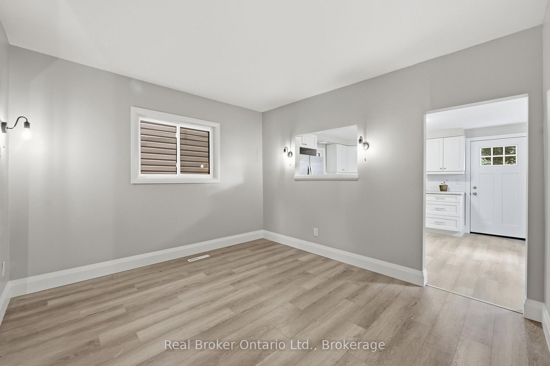 56 Harmony Avenue photo 8