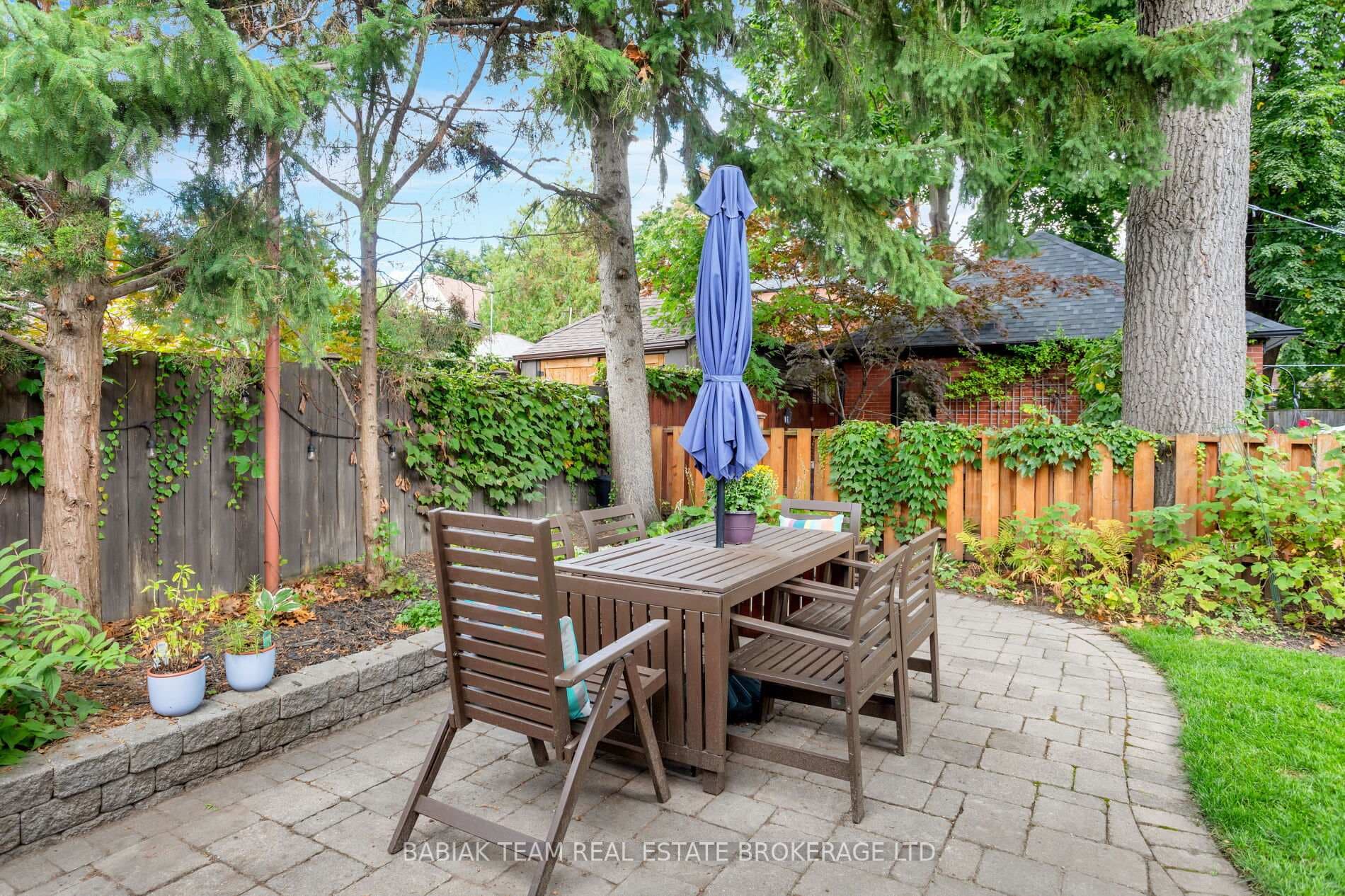 48 Woodside Avenue photo 38