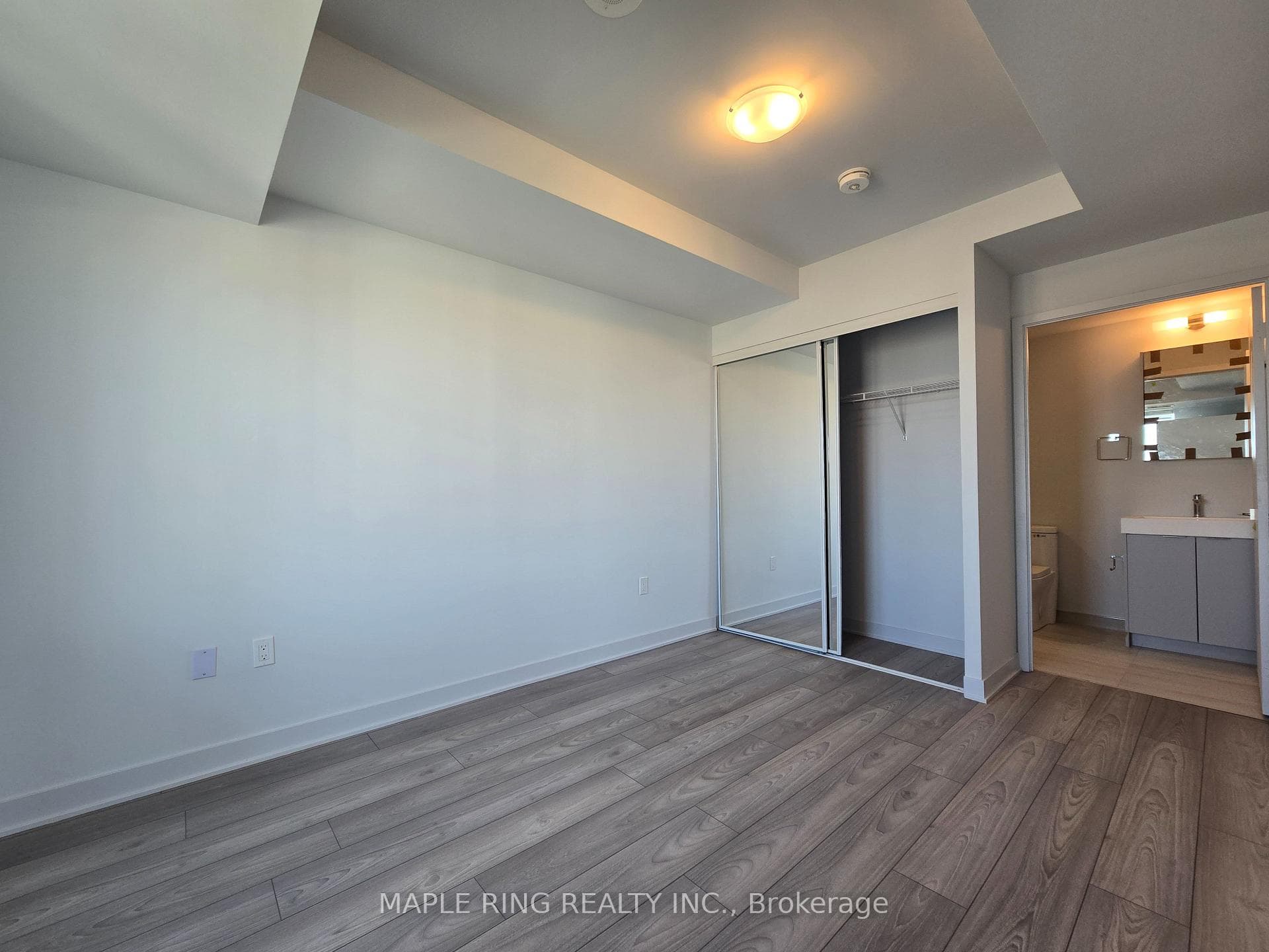 2920 Highway 7 Road Unit 4706 photo 10