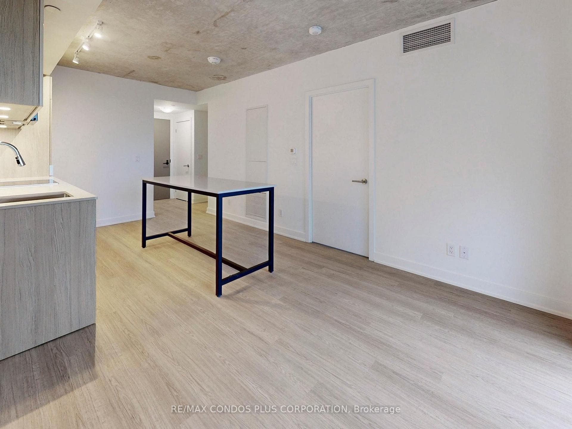 Living & Dining Room