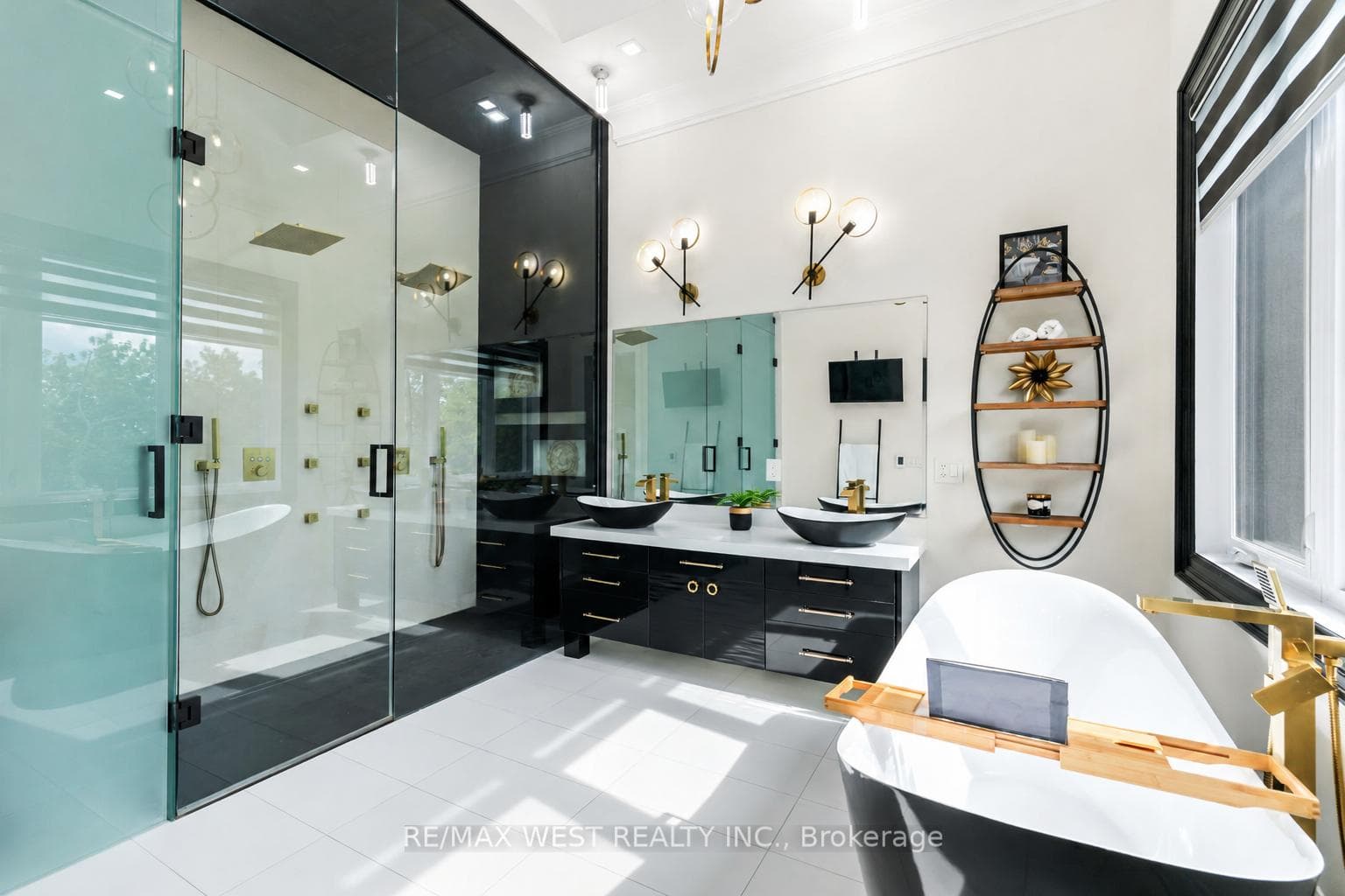 62 Sherwood Forest Drive photo 12