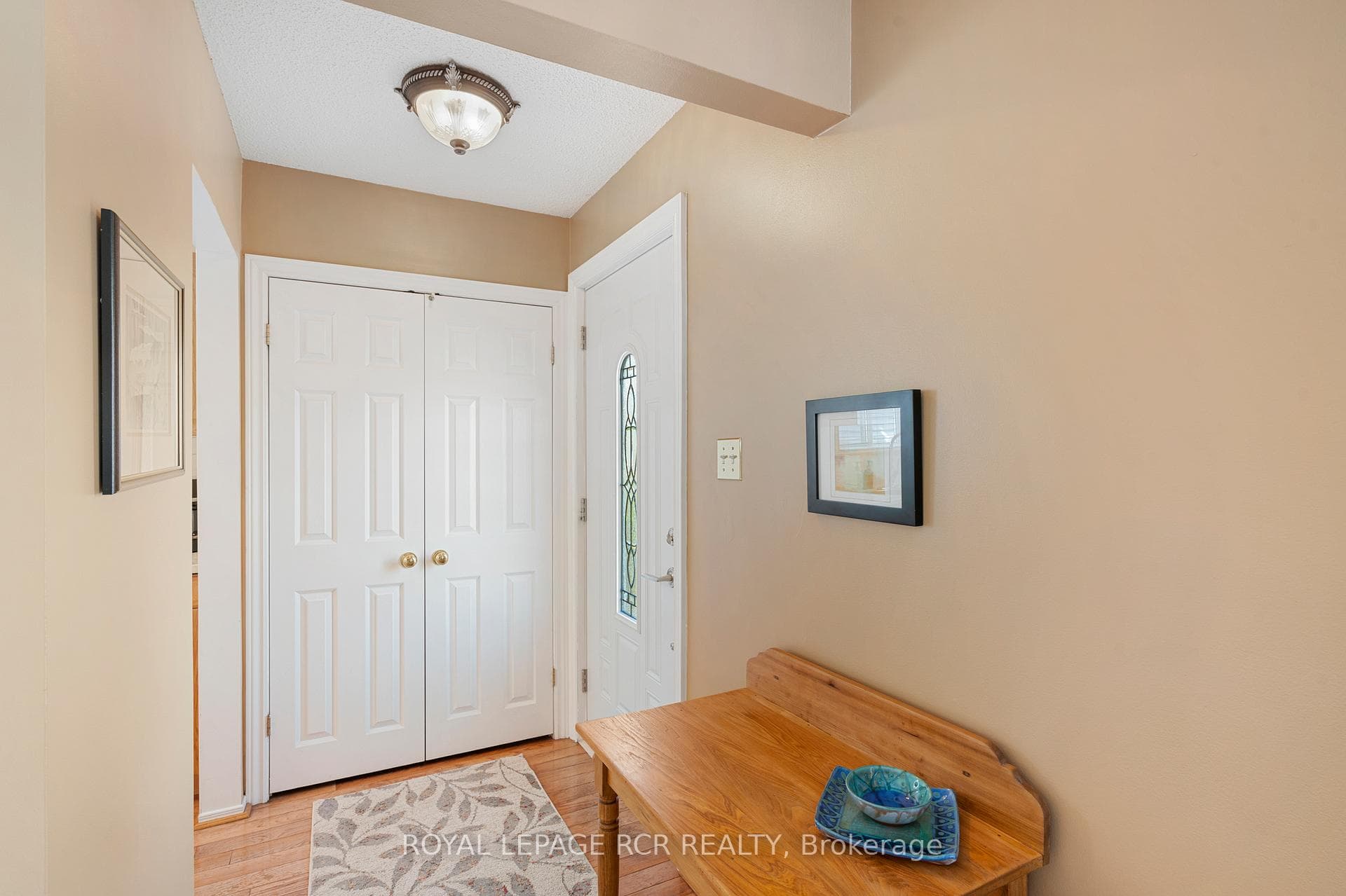 19 Holland River Boulevard photo 5