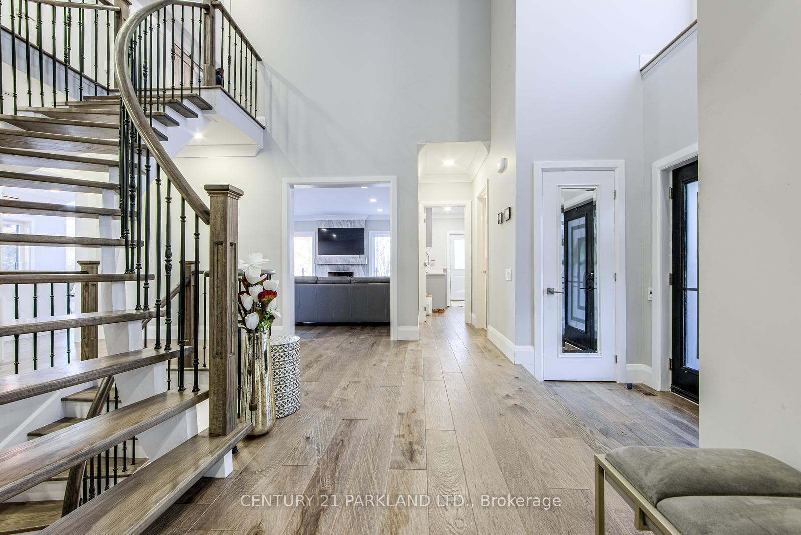 Main Floor Stairway