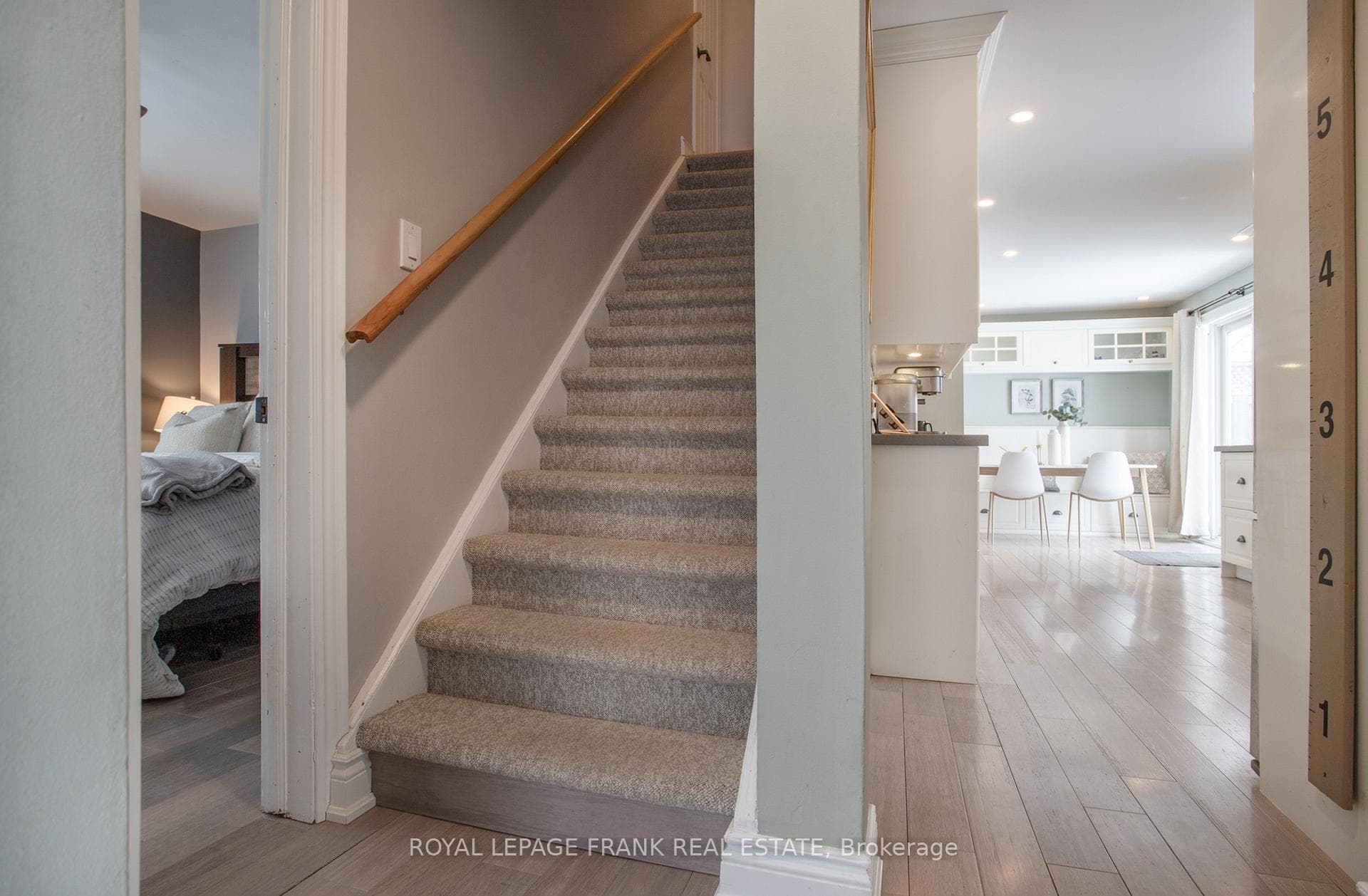 1107 Green Street photo 23