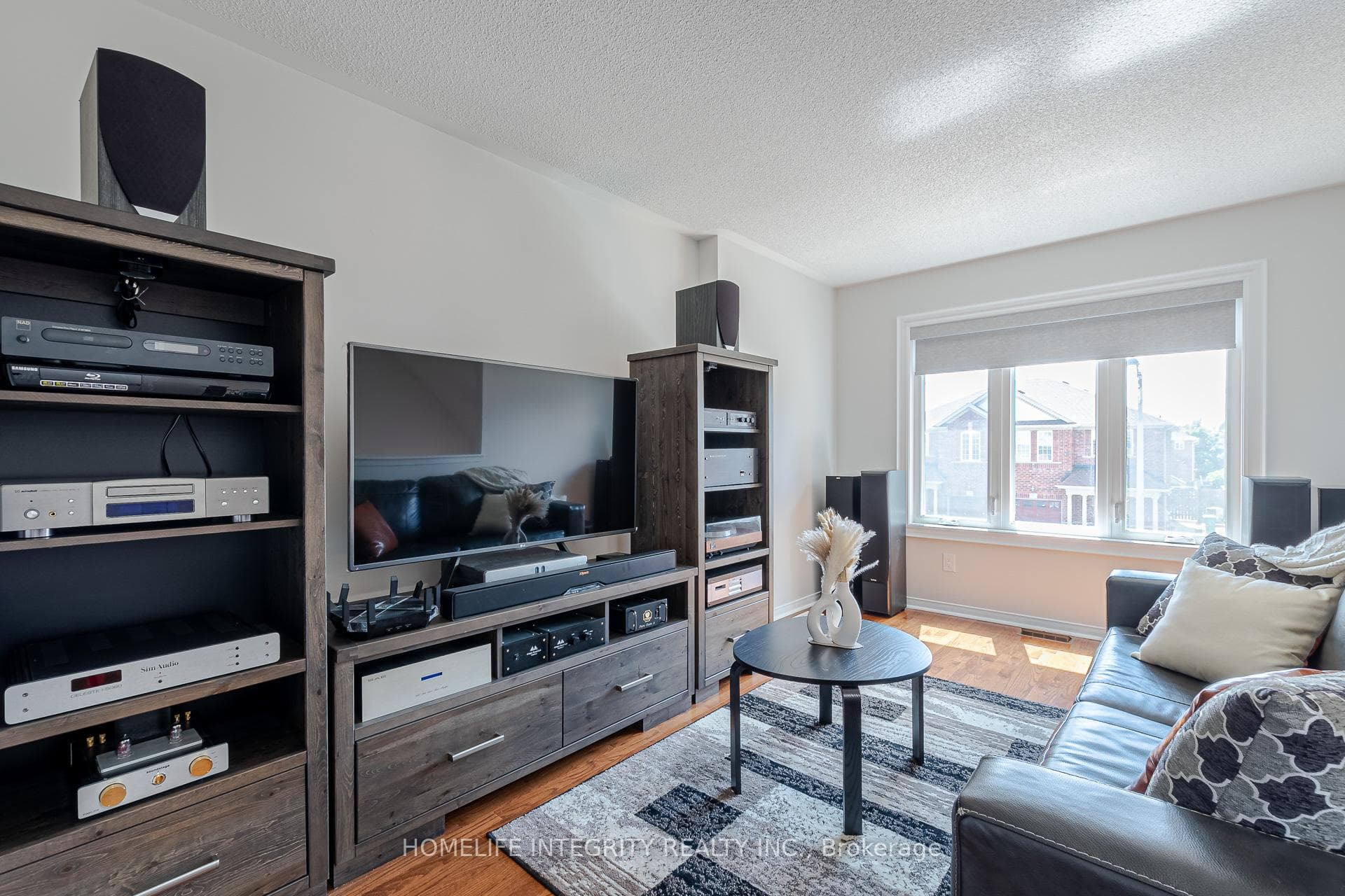 4 Silverbell Court photo 5