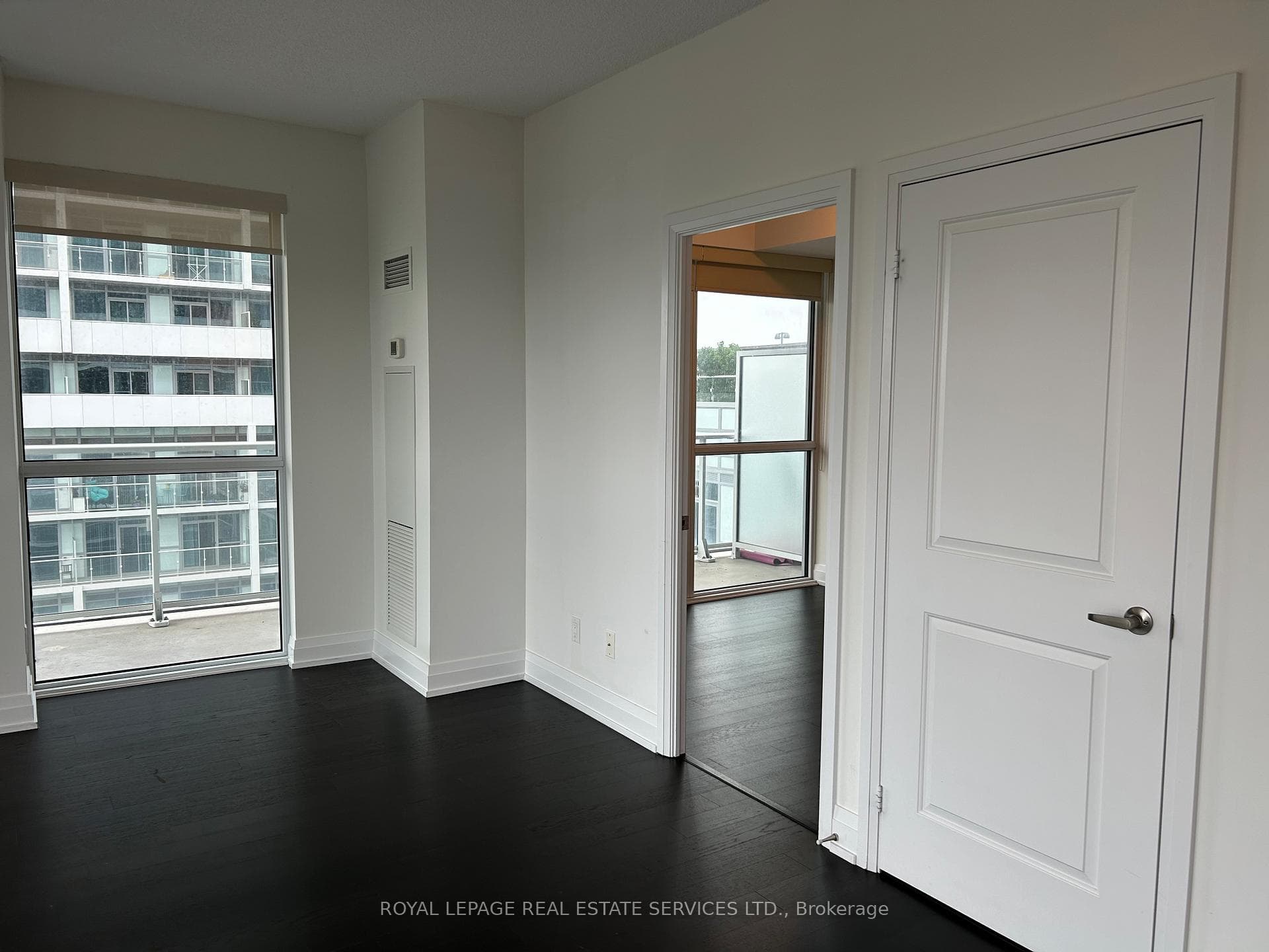65 Speers Road Unit 605 photo 7