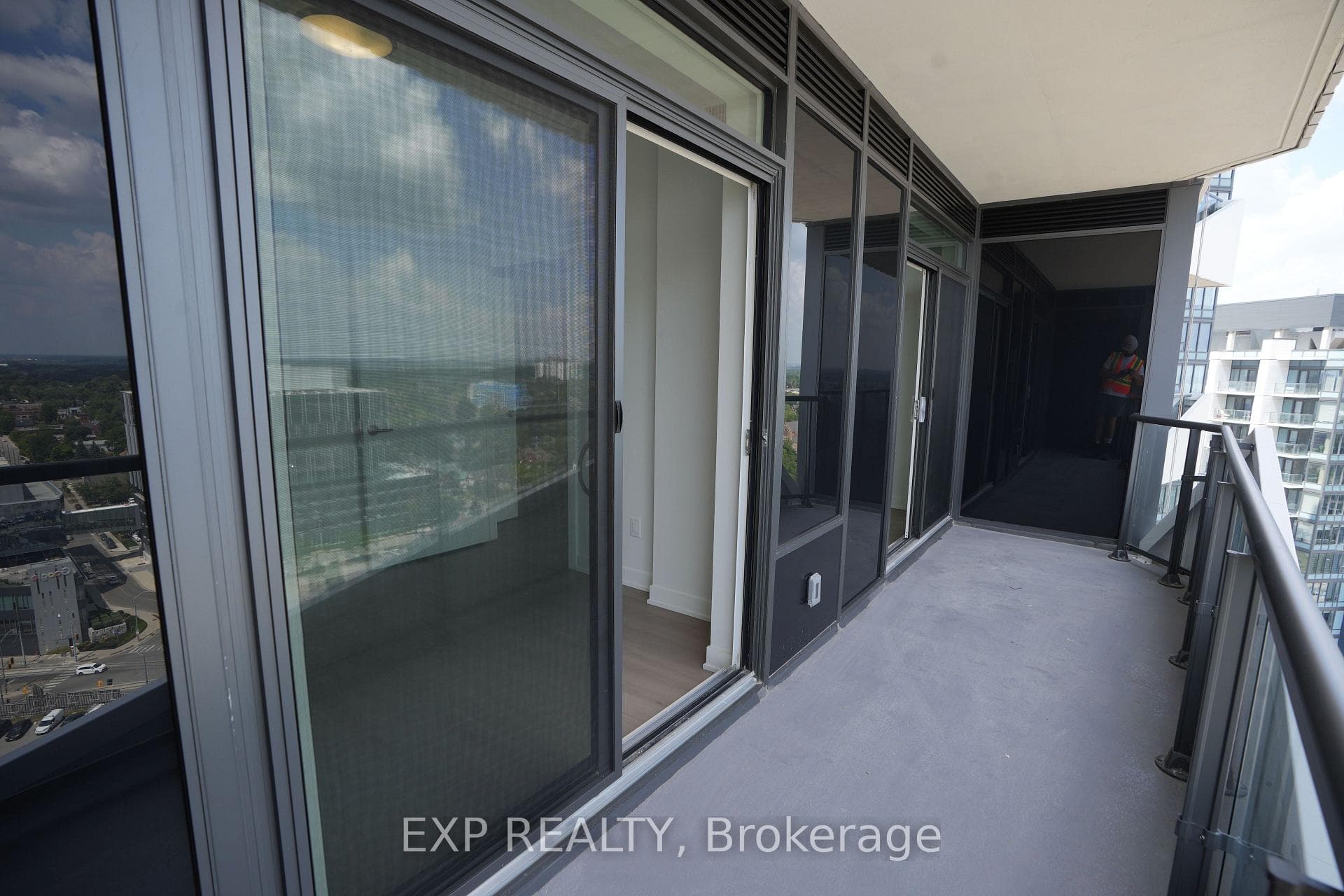25 Wellington Street Unit 2011 photo 13