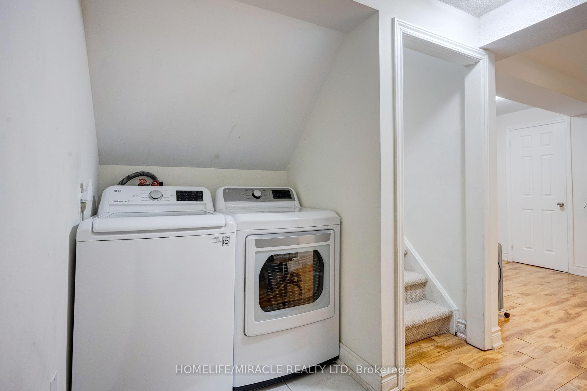 36 Herkes Drive photo 47