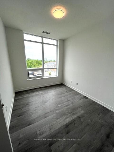 1010 Dundas Street Unit 518 photo 8