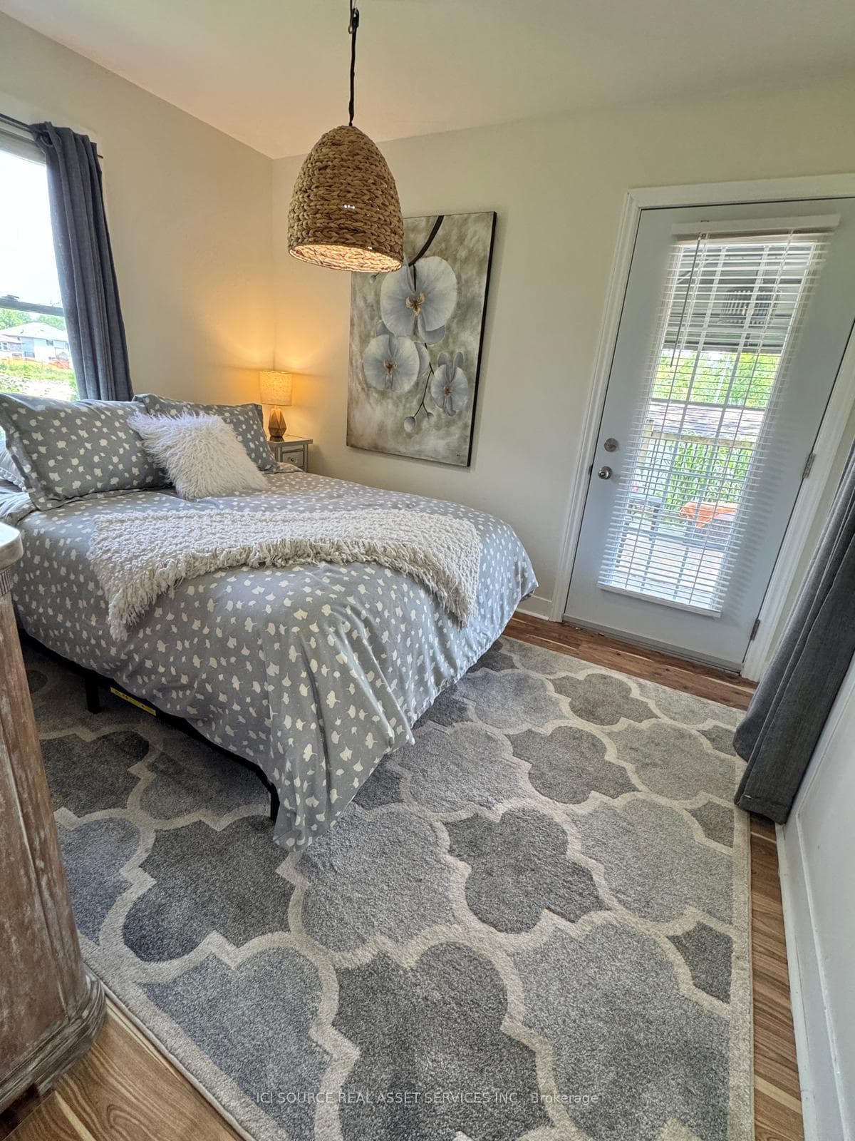 176 Kingsway Street photo 20