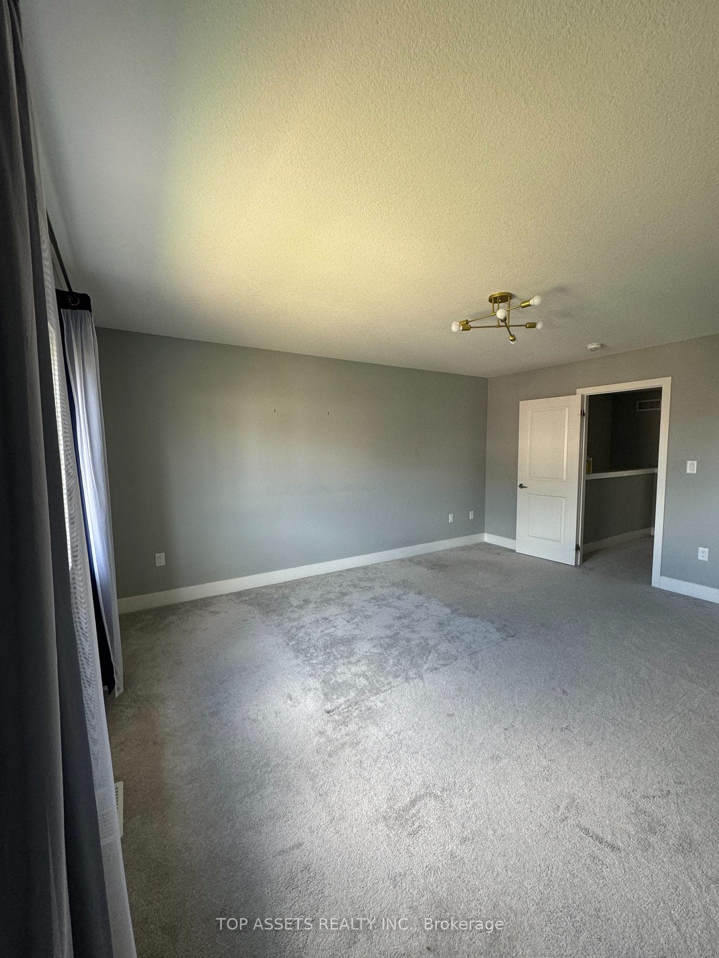 1375 Whetherfield Street Unit 52 photo 10