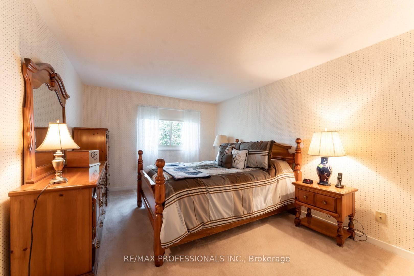 2697 Romark Mews photo 16
