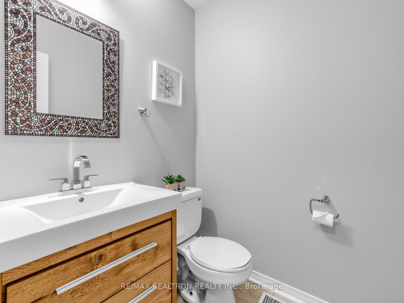 1434 Rankin Way photo 23