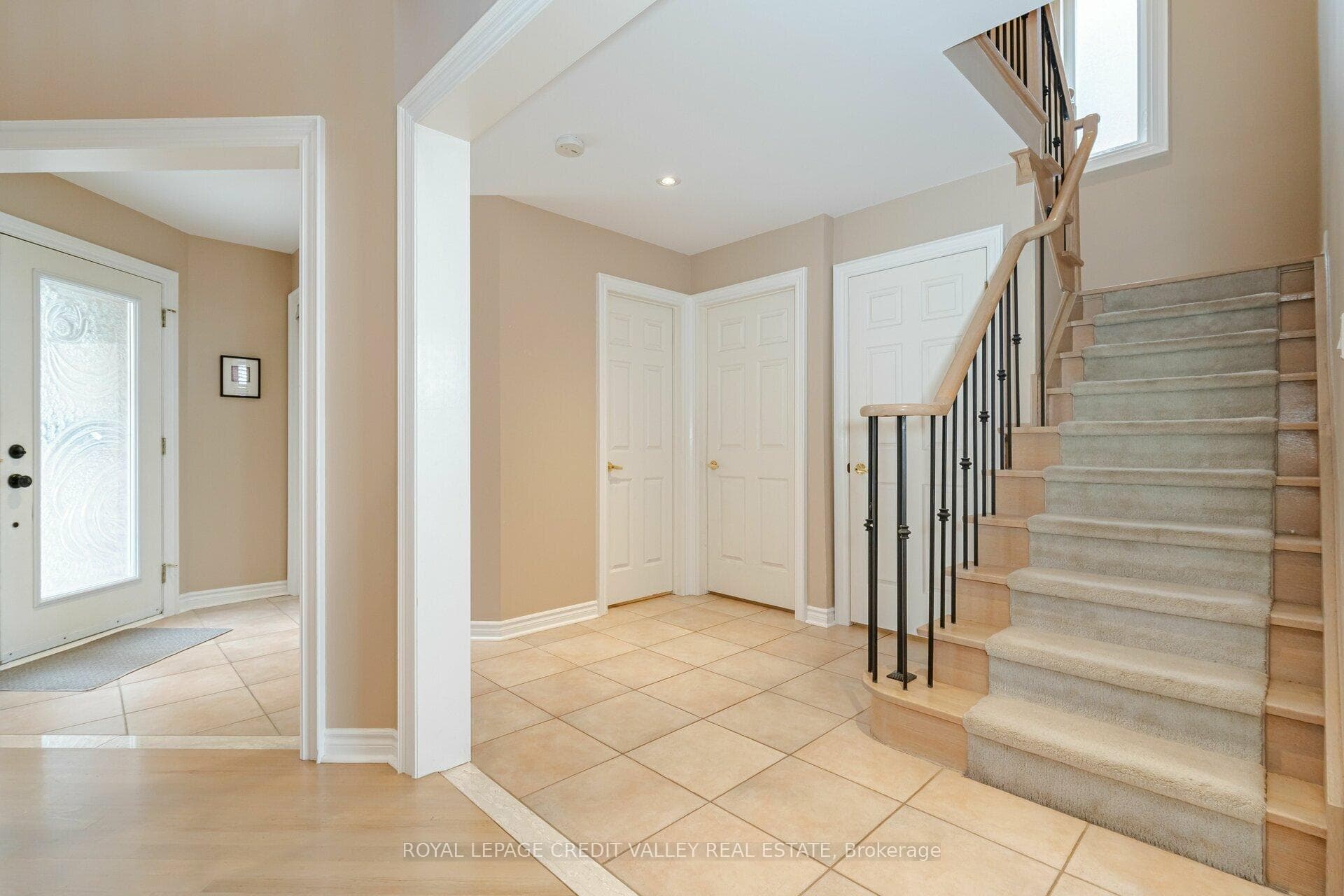 16 Sweet Briar Lane photo 18
