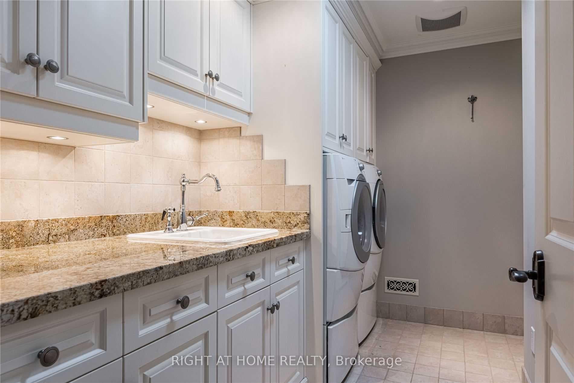 78 Raymar Place photo 23