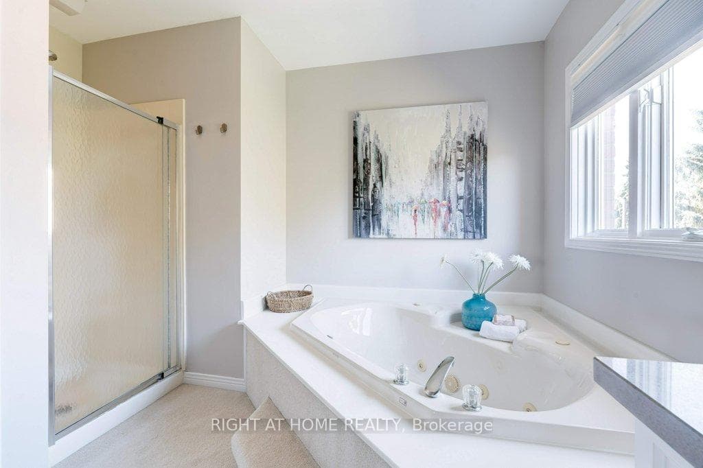2109 Berwick Drive photo 32