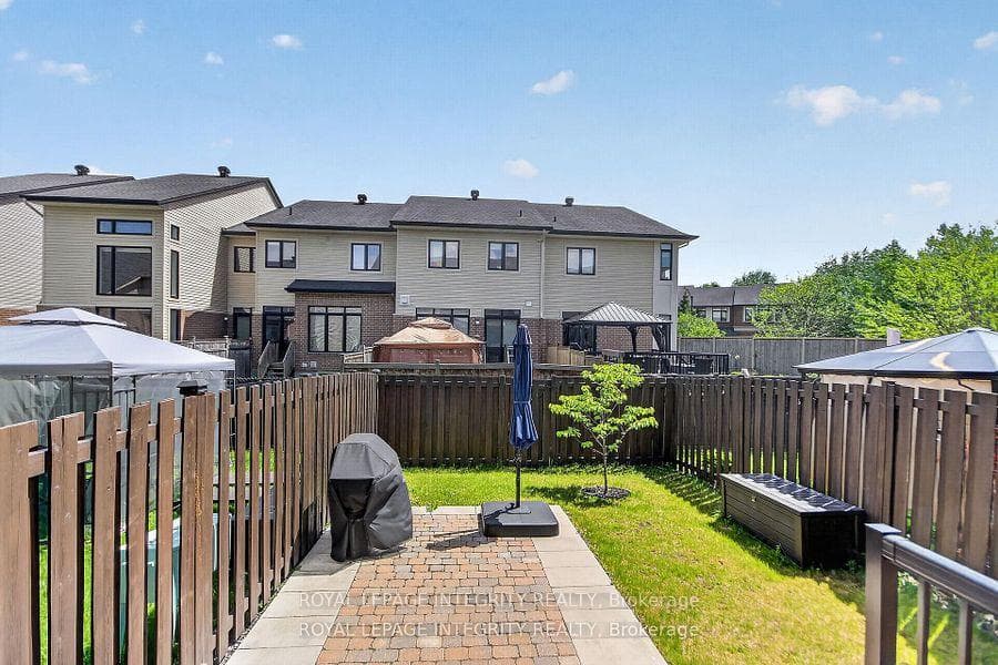 345 Cooks Mill Crescent photo 48