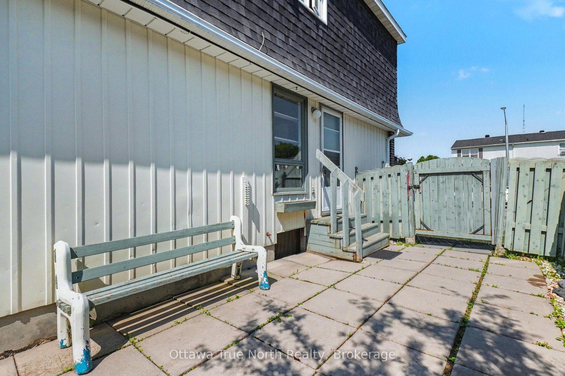 Side yard