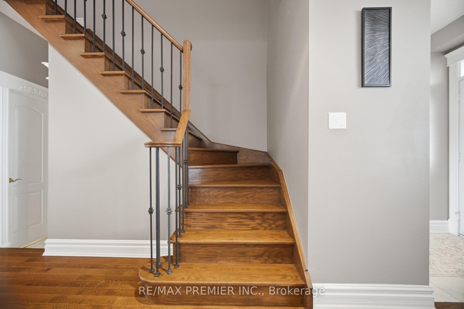 140 Ferdinand Avenue photo 15