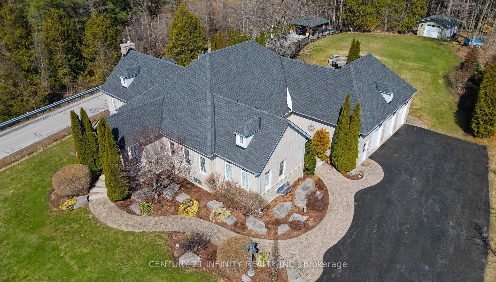 1501 Kodiak Street photo 1