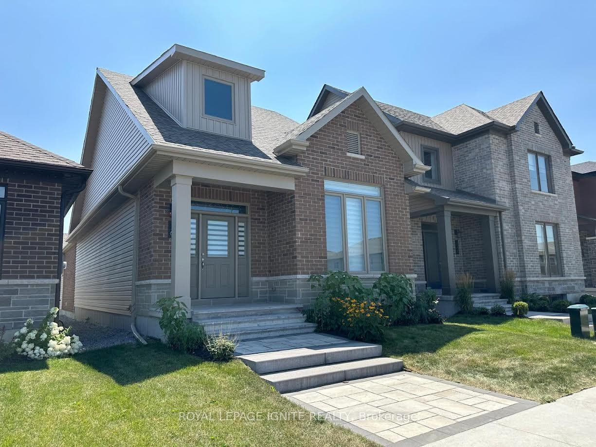 76 Riverstone Way photo 1