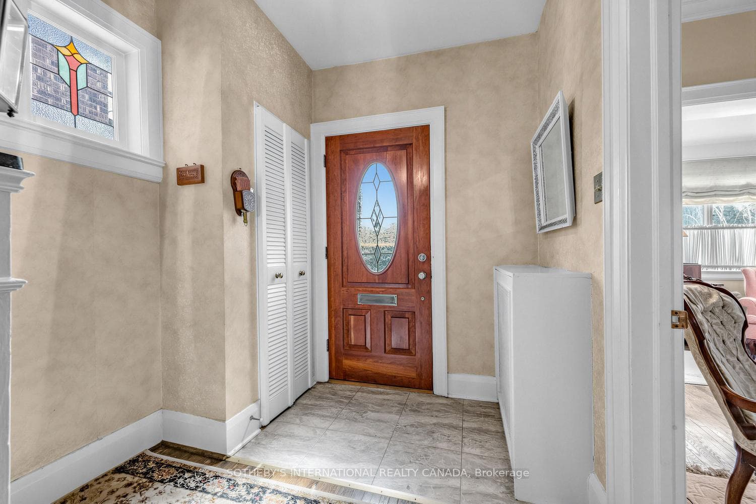 214 Belsize Drive photo 3