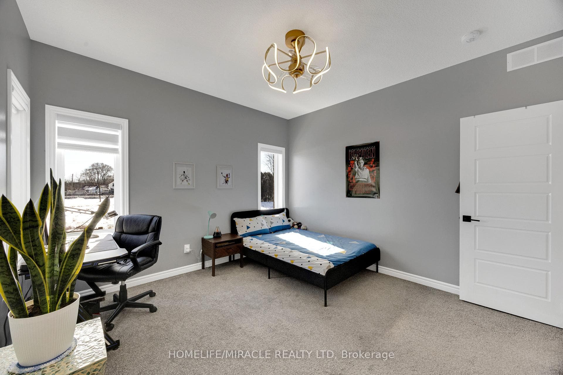 78 Matheson Crescent photo 26