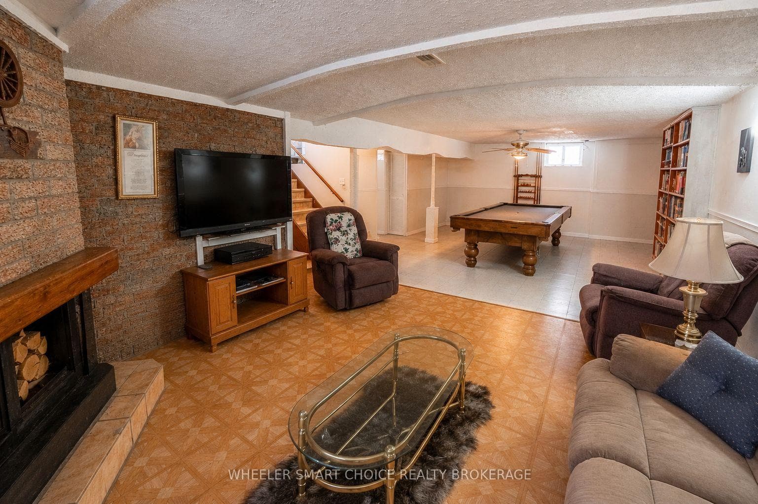 542 Anthony Street photo 18