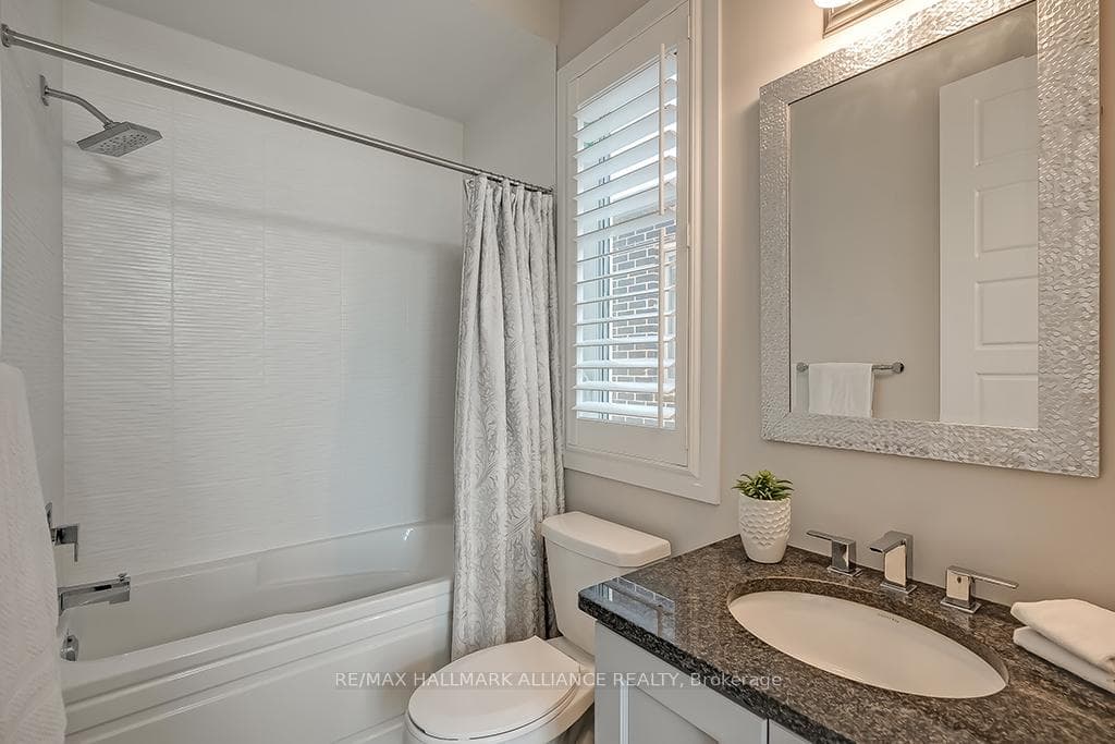 165 Marvin Avenue photo 24